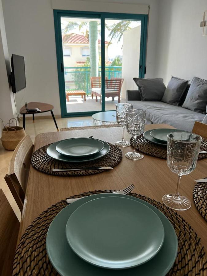 Pont Sec Apartments Дения Экстерьер фото