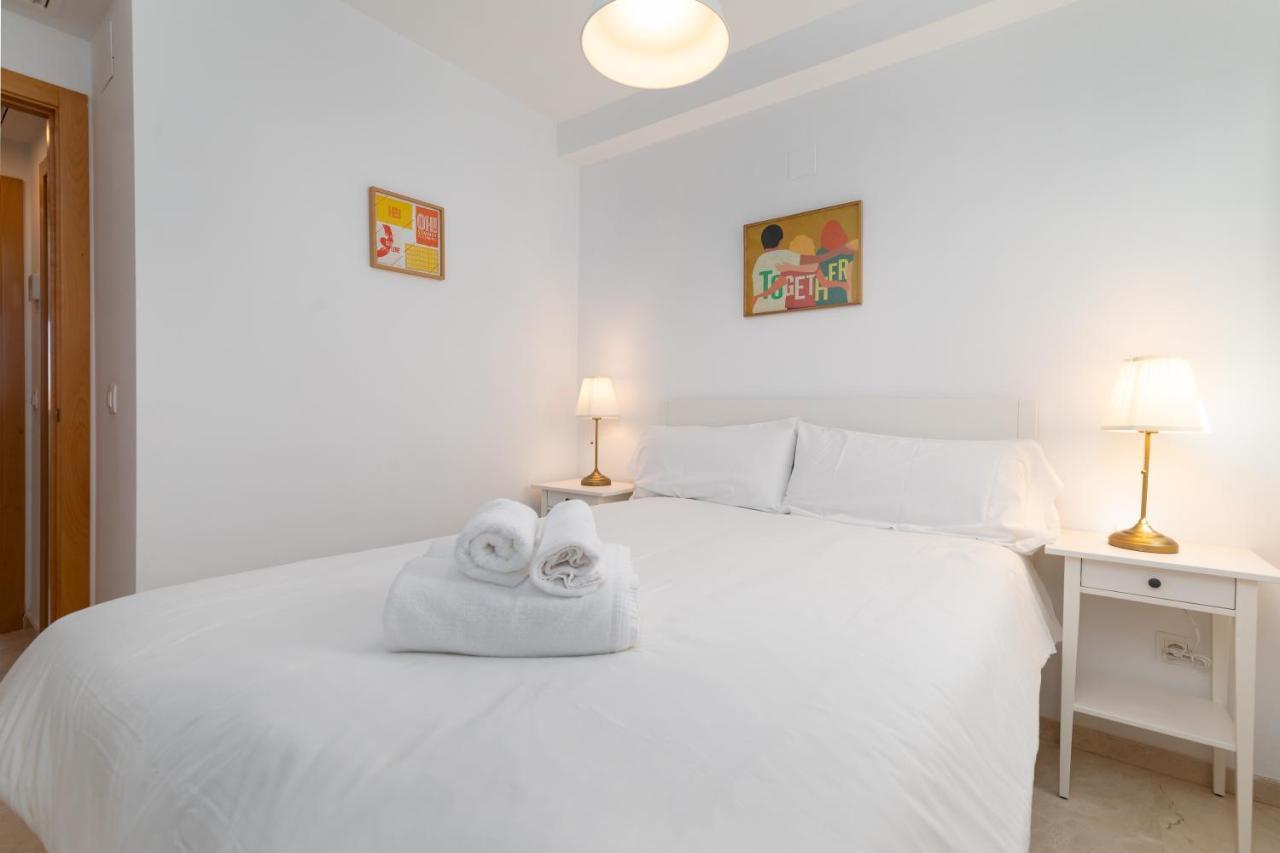 Pont Sec Apartments Дения Экстерьер фото