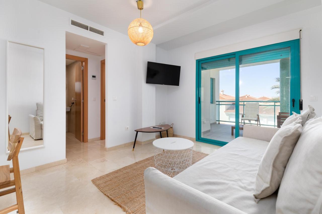 Pont Sec Apartments Дения Экстерьер фото